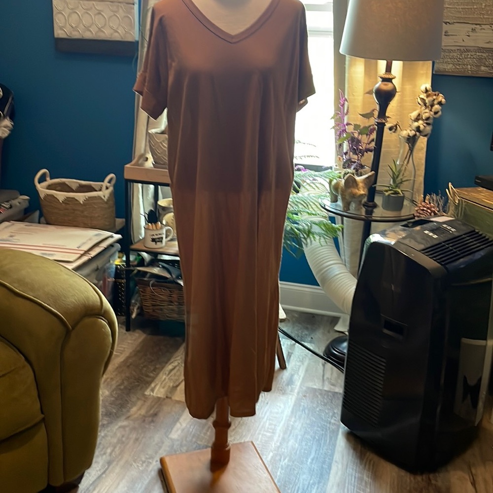 Dress up caramel color t- shirt dress size small